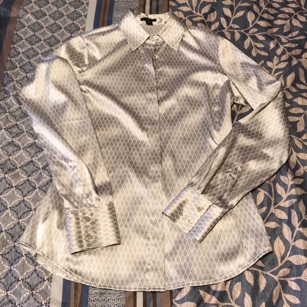 Ann Taylor Button down